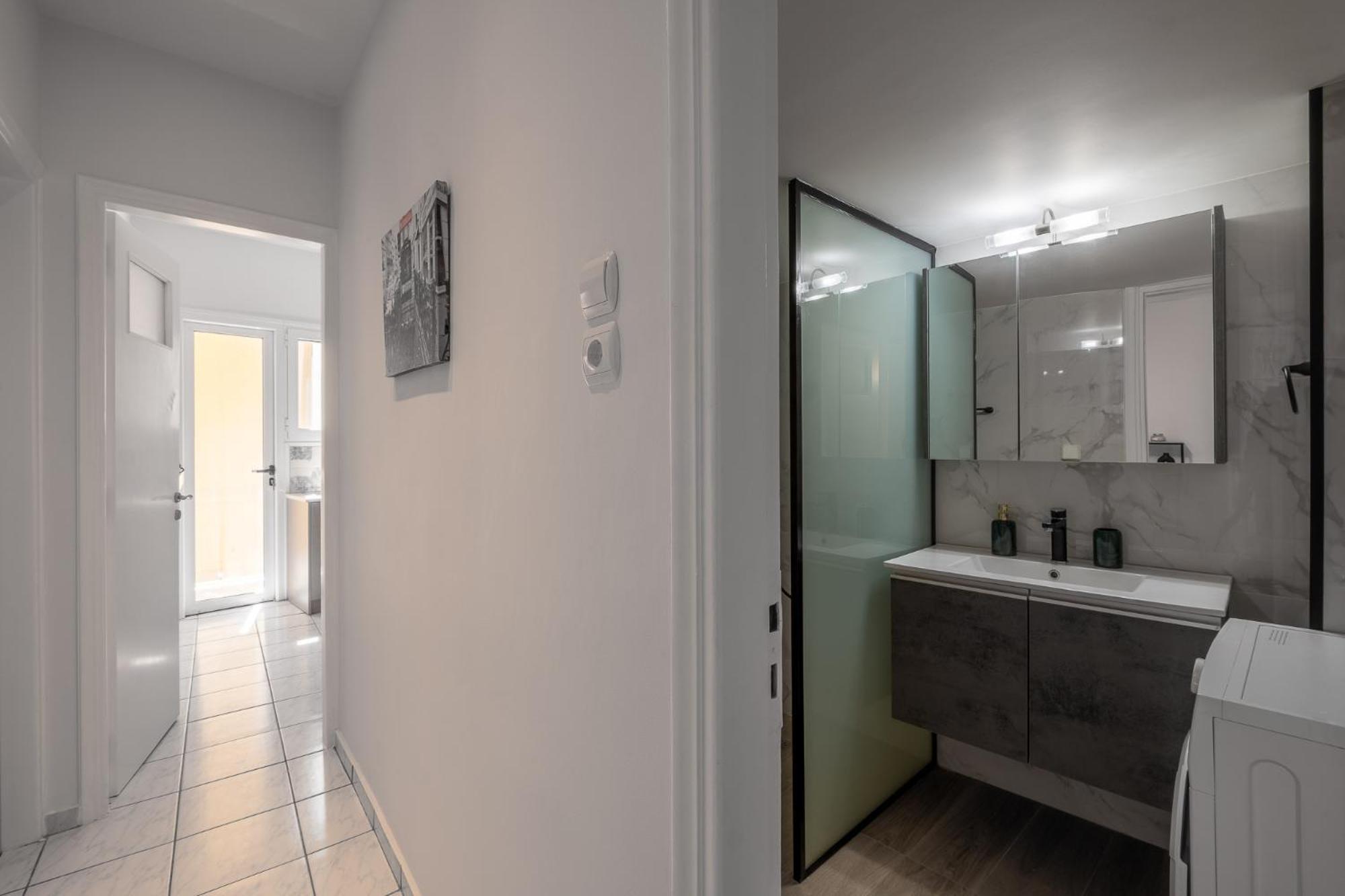 Lovely And Modern 3Bd Apartment Close To Ampelokipoi Metro Atena Exterior foto