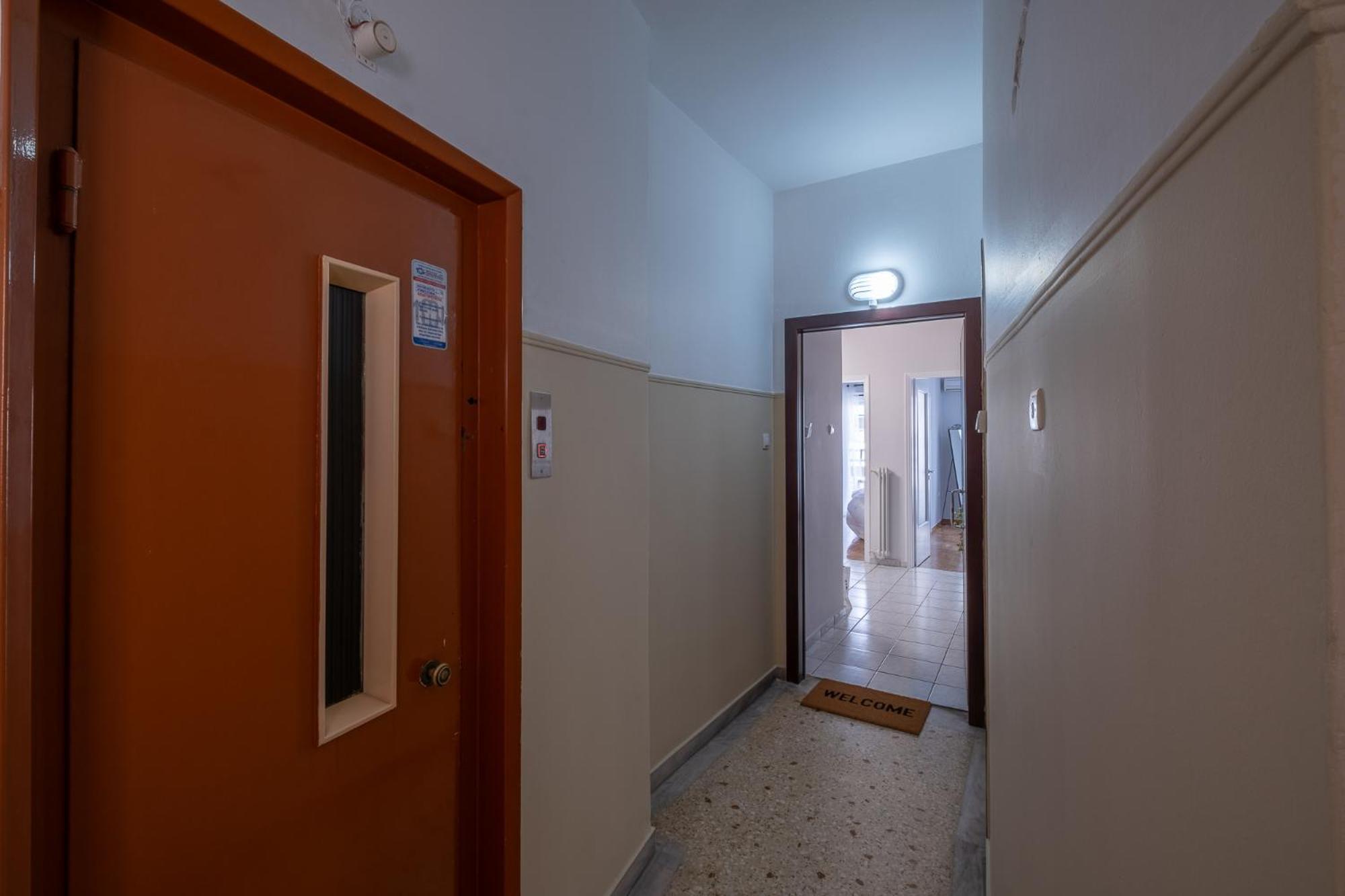 Lovely And Modern 3Bd Apartment Close To Ampelokipoi Metro Atena Exterior foto