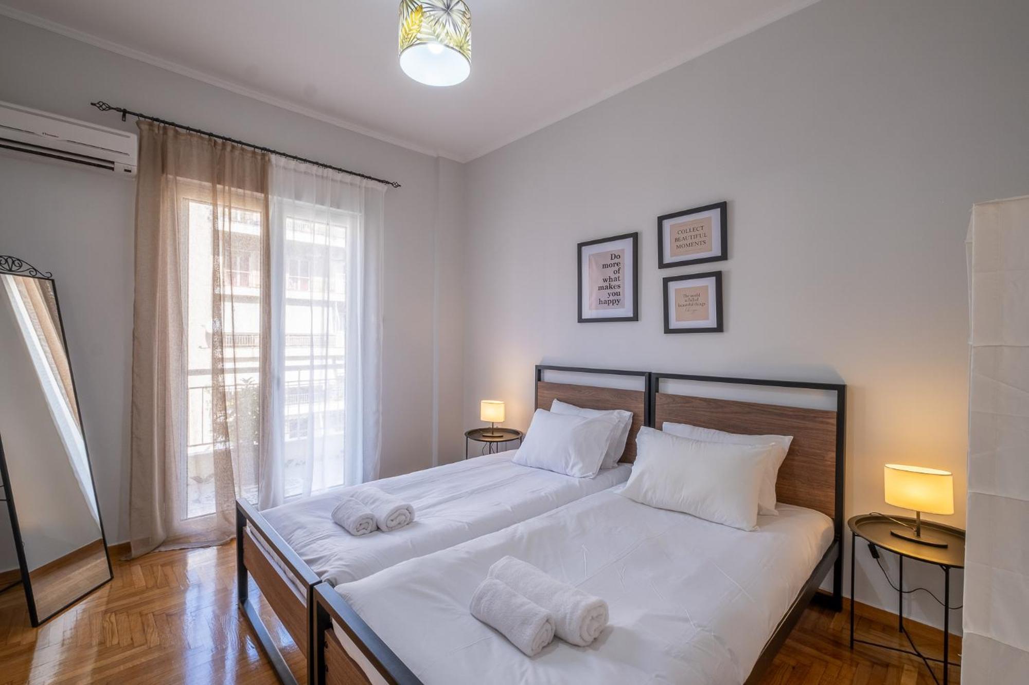 Lovely And Modern 3Bd Apartment Close To Ampelokipoi Metro Atena Exterior foto