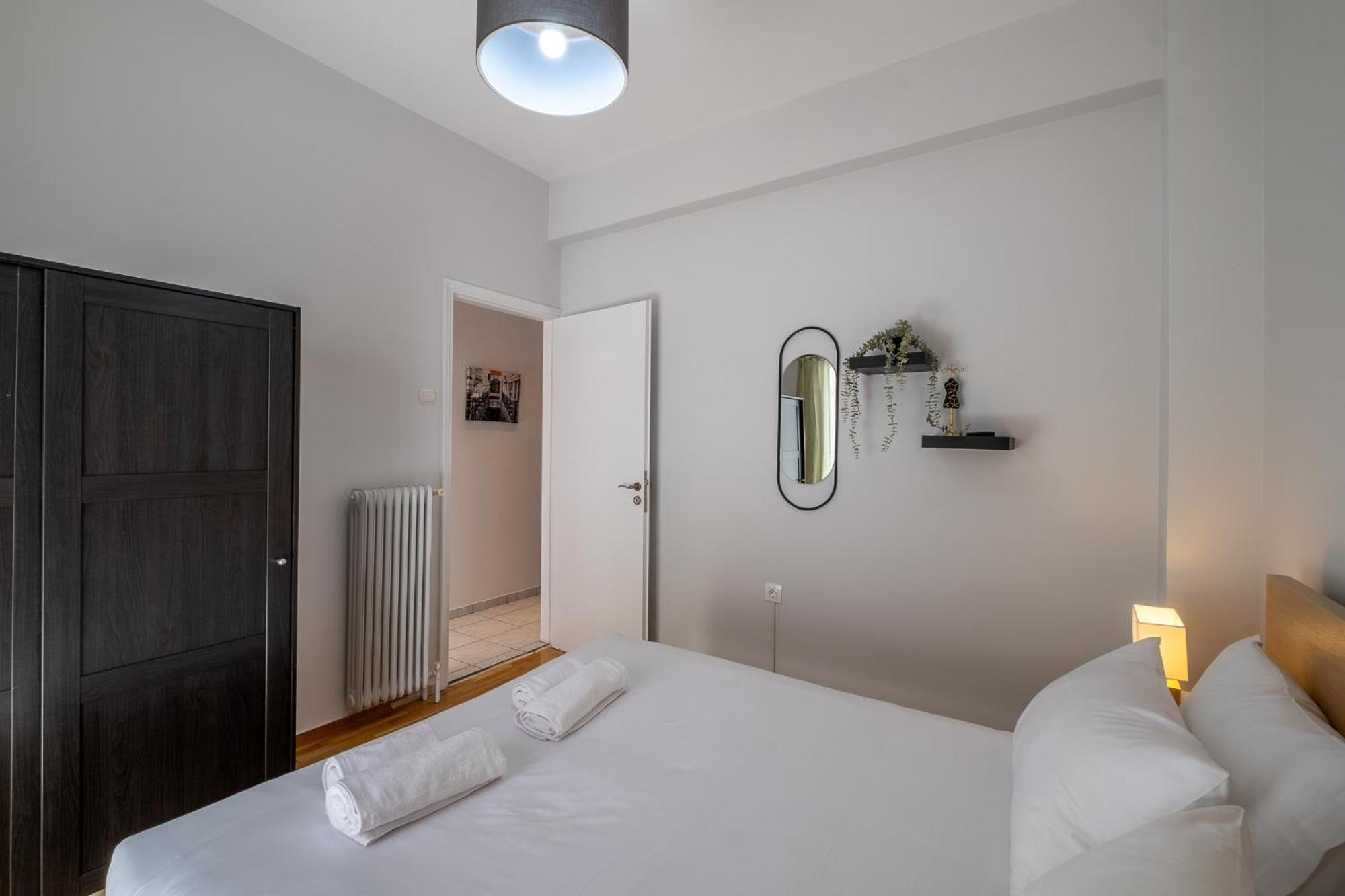 Lovely And Modern 3Bd Apartment Close To Ampelokipoi Metro Atena Exterior foto