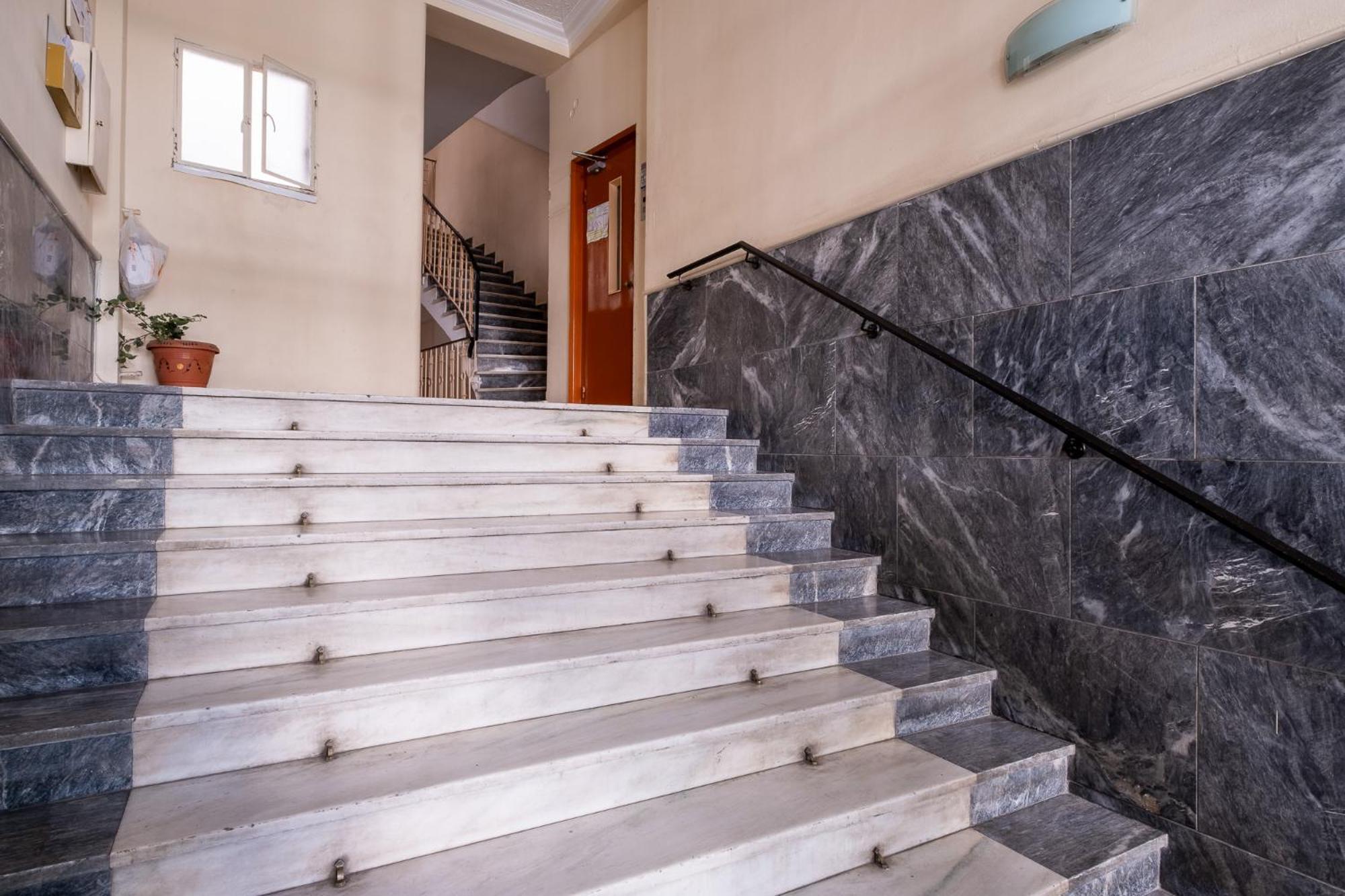 Lovely And Modern 3Bd Apartment Close To Ampelokipoi Metro Atena Exterior foto